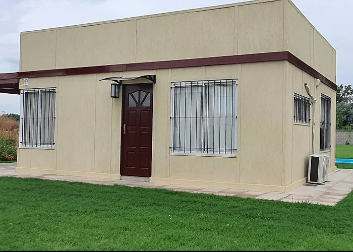 Casa Con Pileta, Parrilla Y Cochera Cubierta