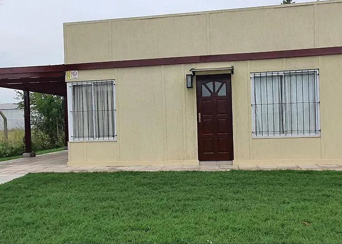 Casa Con Pileta, Parrilla Y Cochera Cubierta