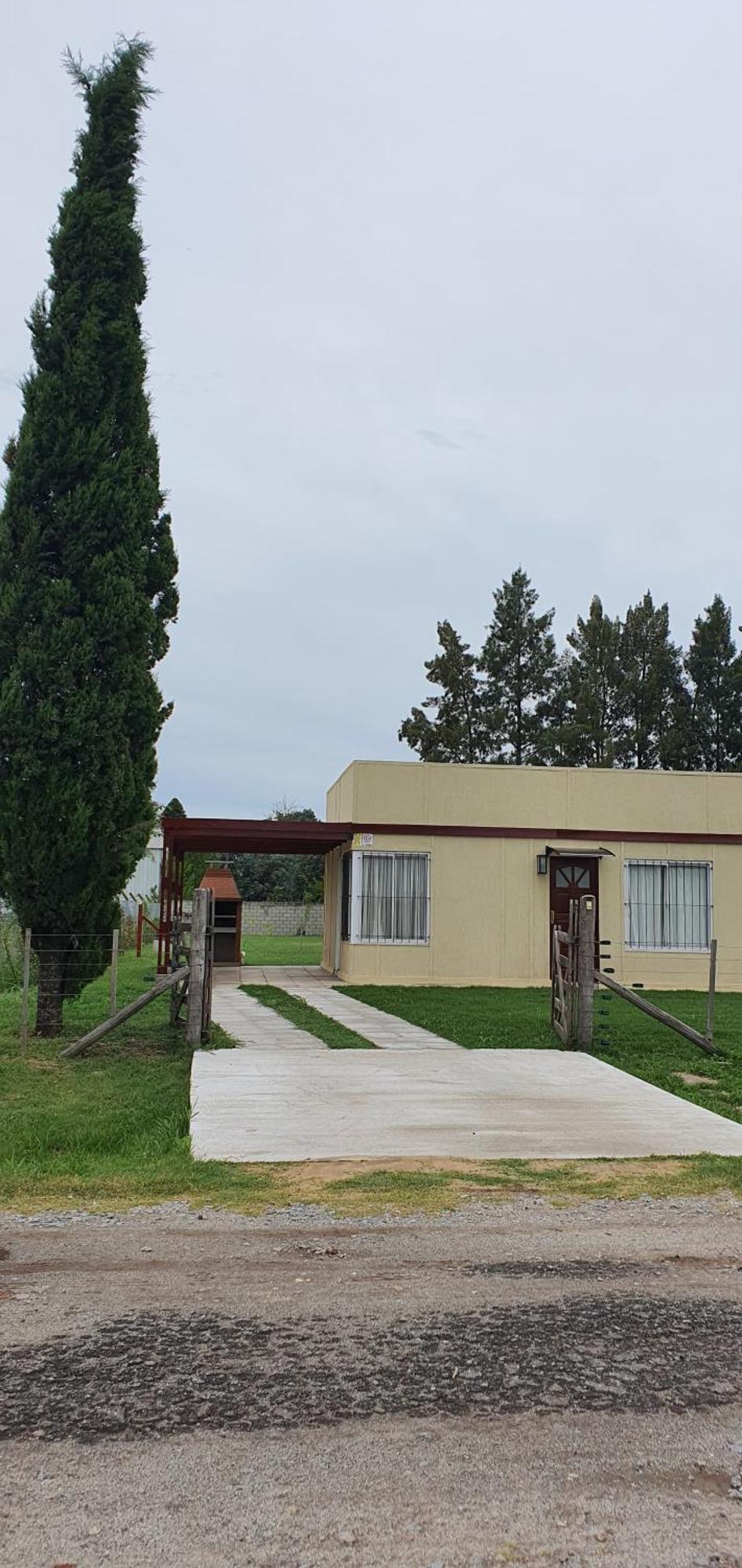 Holiday home Casa Con Pileta, Parrilla Y Cochera Cubierta
