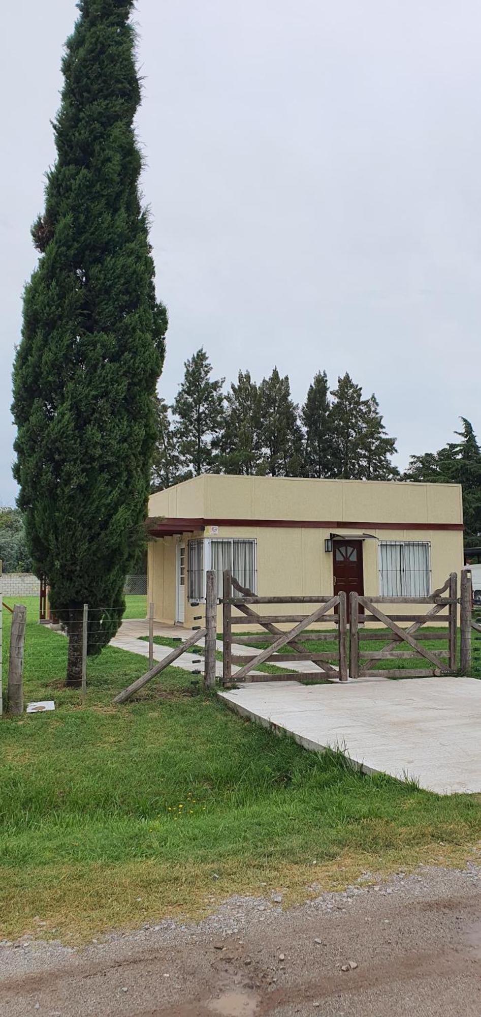 Casa Con Pileta, Parrilla Y Cochera Cubierta